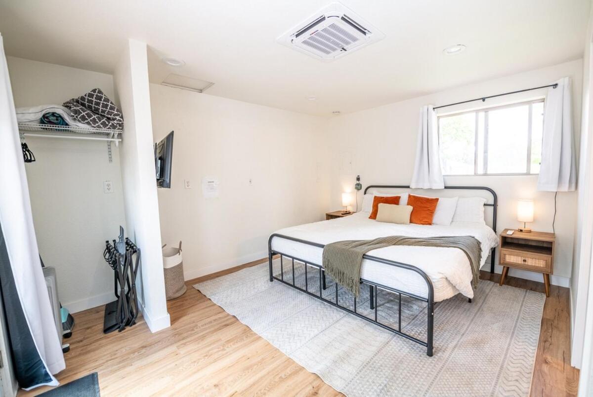עמוד Newly Remodeled Family Friendly Home מראה חיצוני תמונה