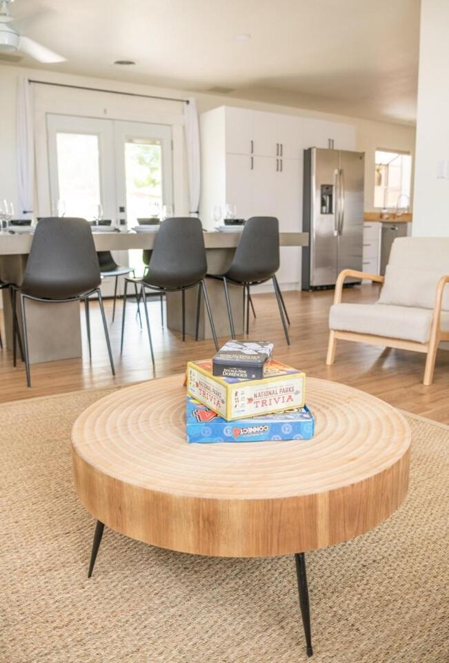 עמוד Newly Remodeled Family Friendly Home מראה חיצוני תמונה